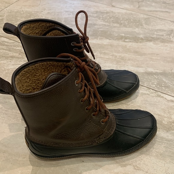 Men’s Hilfiger winter boots size 8.5 - Picture 2 of 4